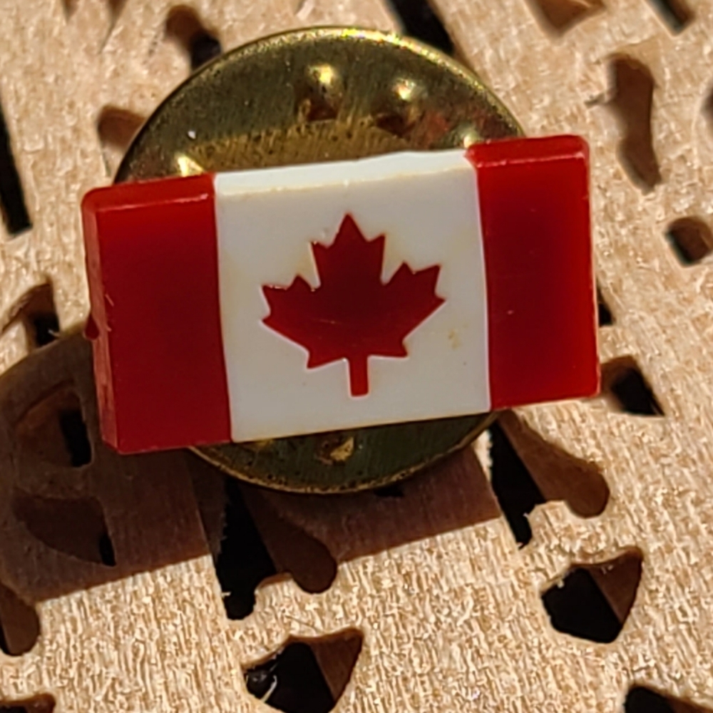 Vintage Canada Tie Pin